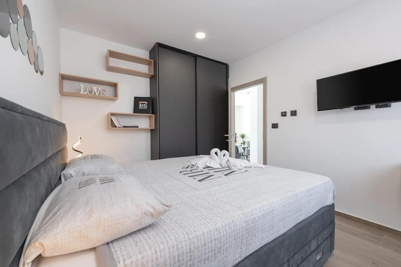 Green Luxury II With Heated Pool, Jacuzzi & Sauna Vila